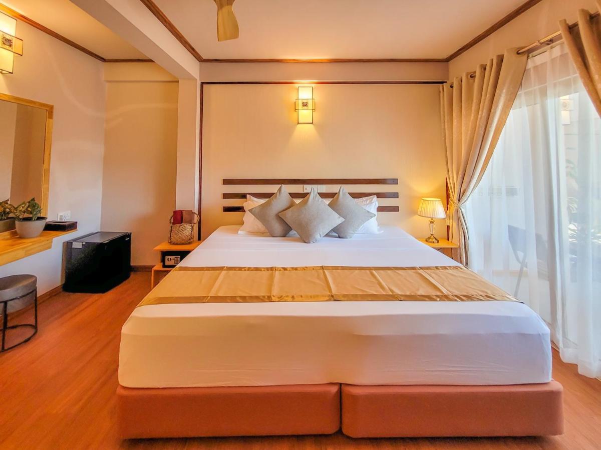 Amazing View Guest House Thoddoo Exterior photo