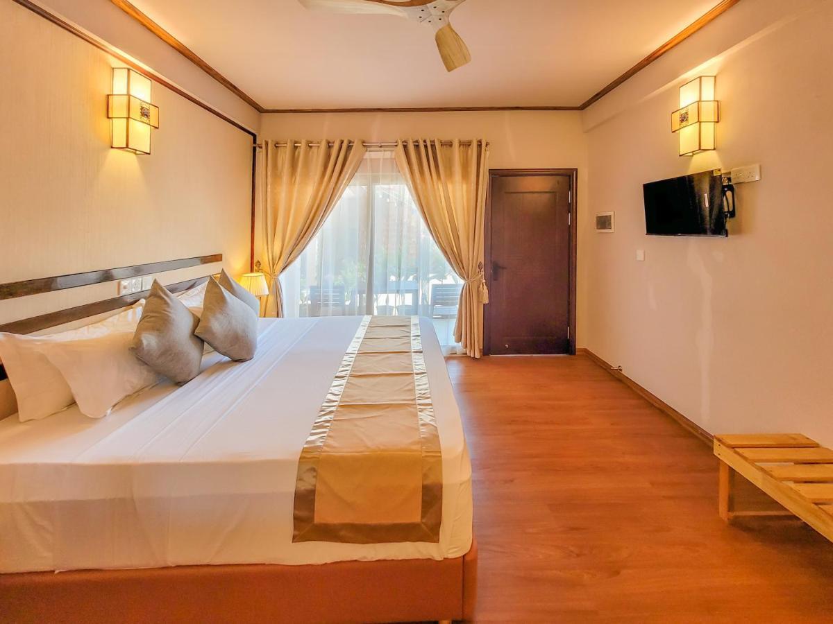 Amazing View Guest House Thoddoo Exterior photo