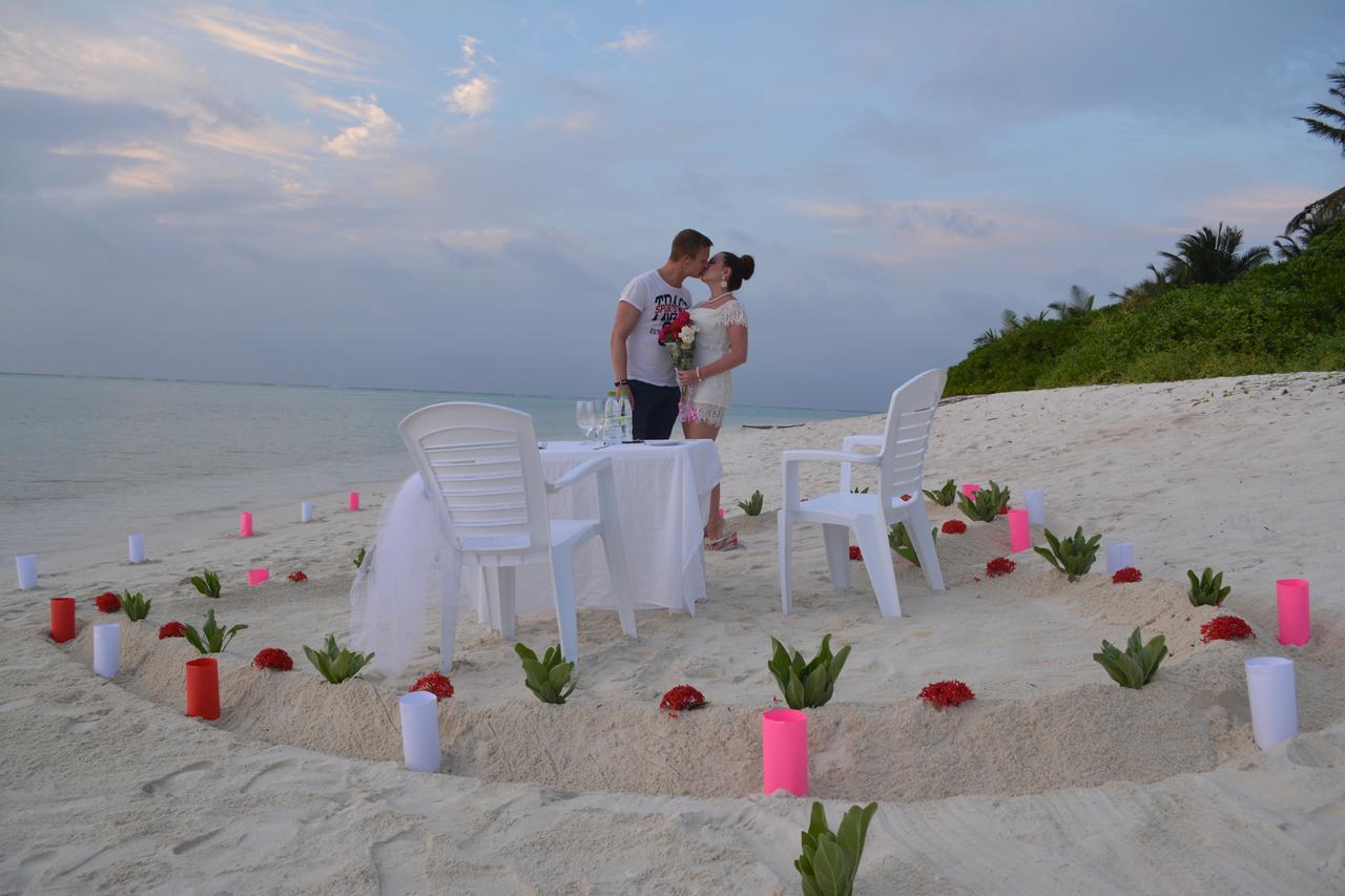 Amazing View Guest House Thoddoo Exterior photo